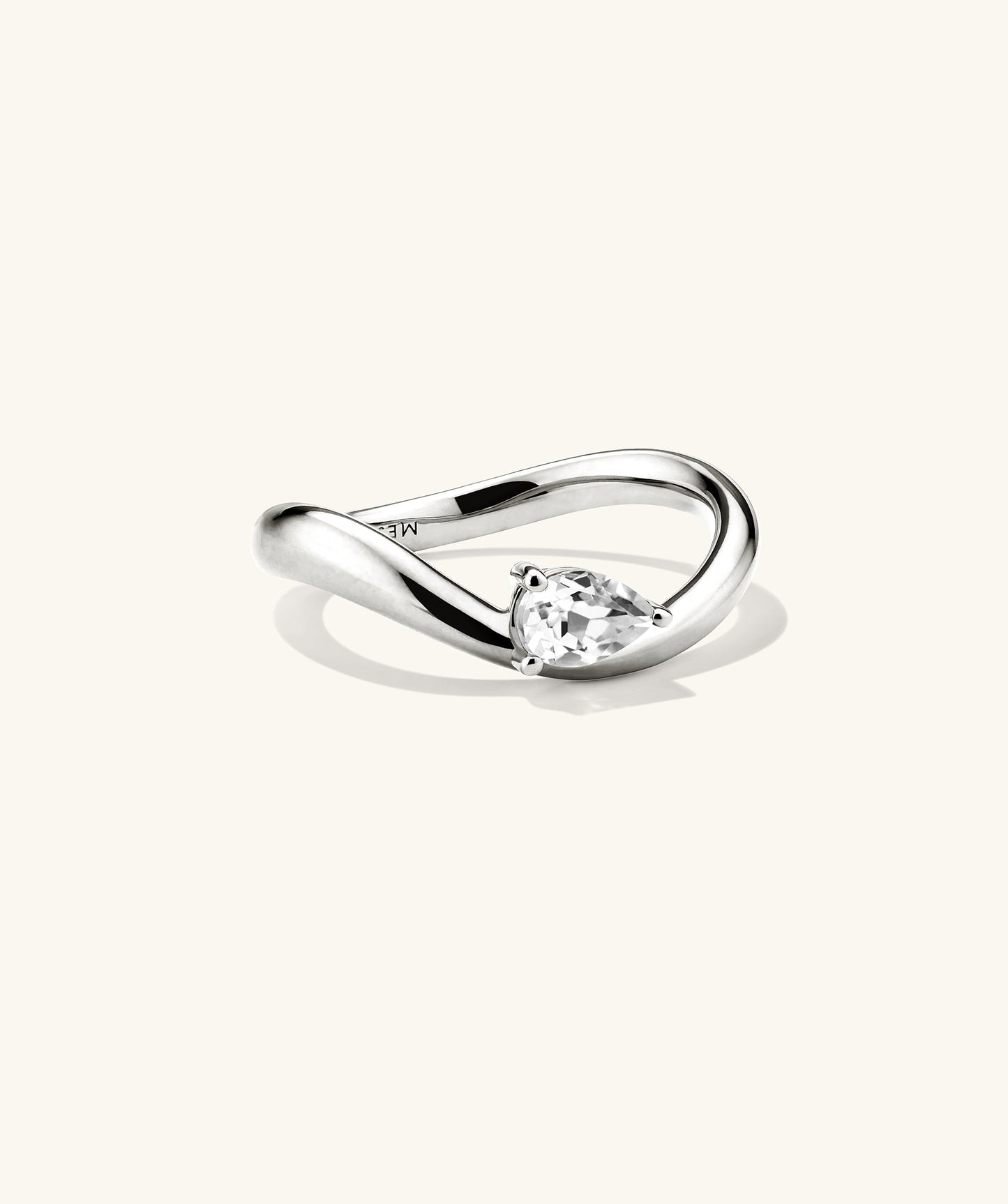 Dôme Figure Balance Ring