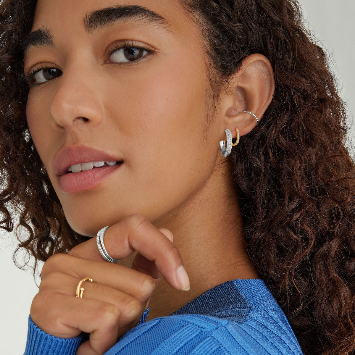 Bold Pavé Diamond Medium Hoops