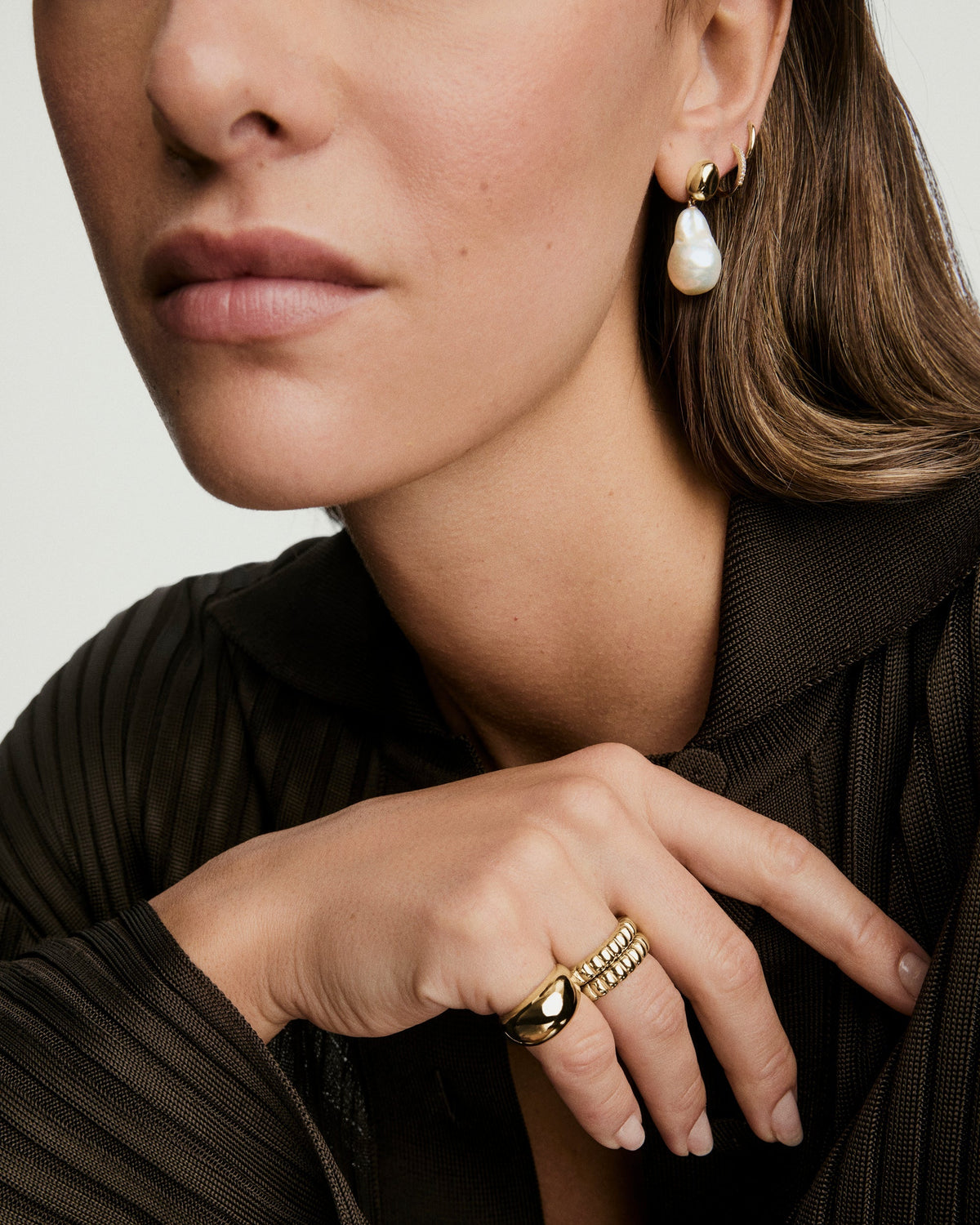 Harley Baroque Pearl Earrings