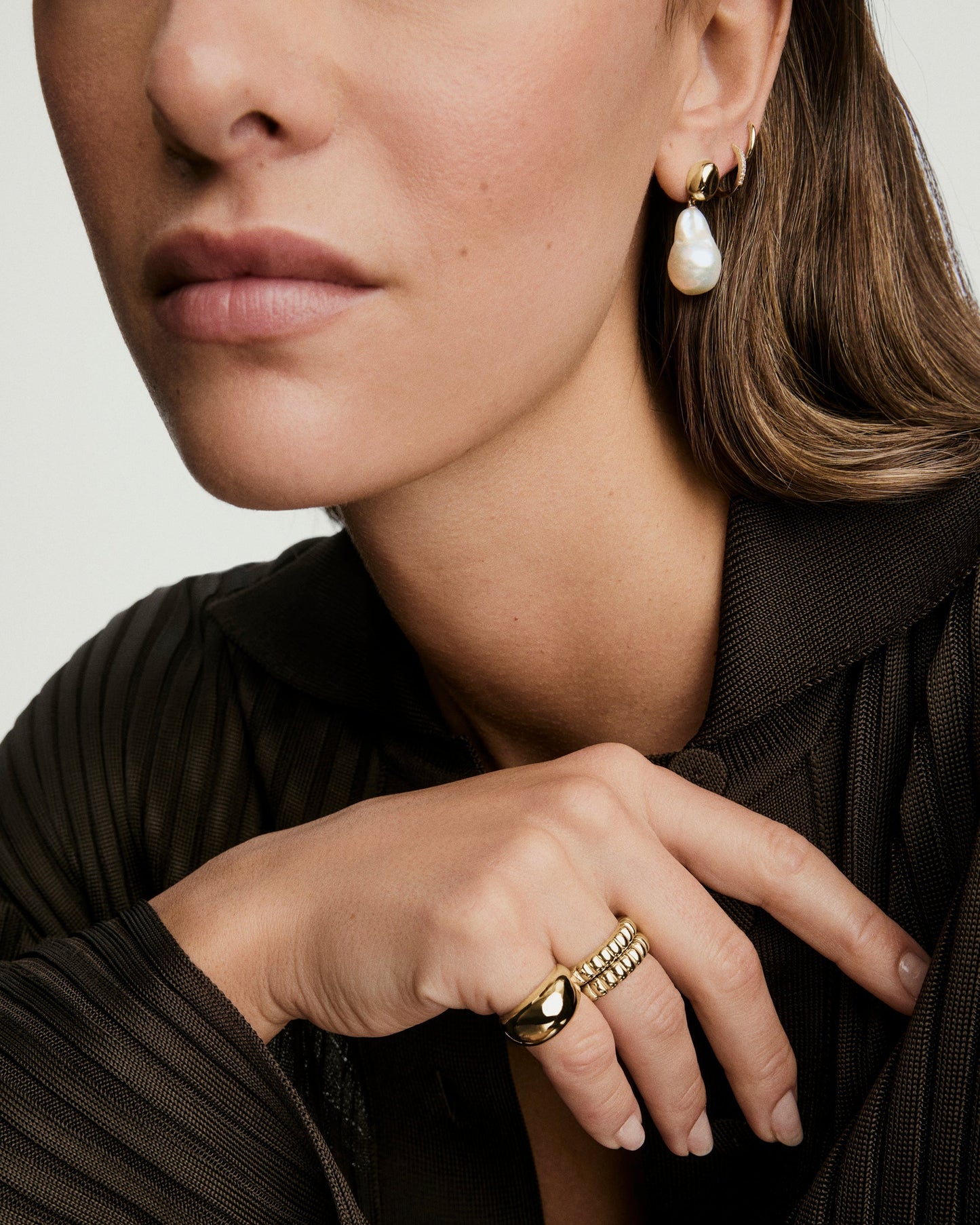 Harley Baroque Pearl Earrings