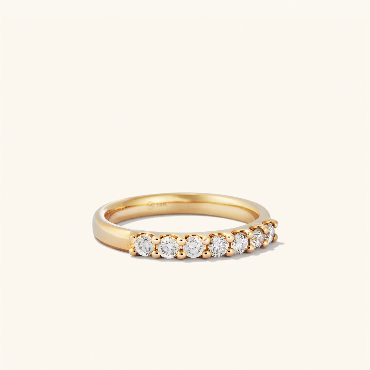 Kräftig Diamant Half Eternity Ring