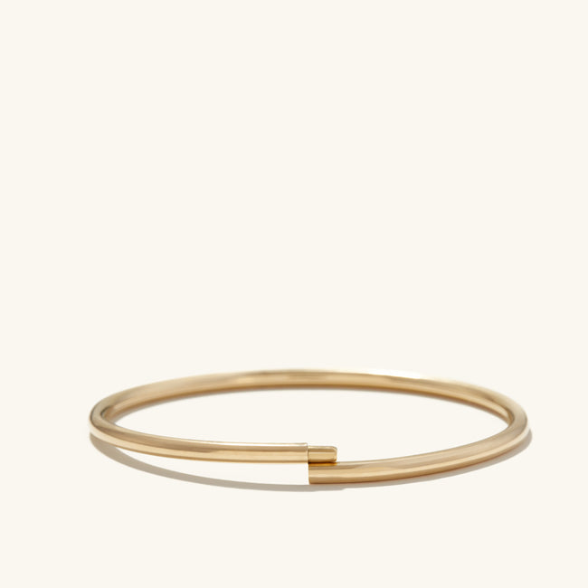 Bold Flexi Bangle